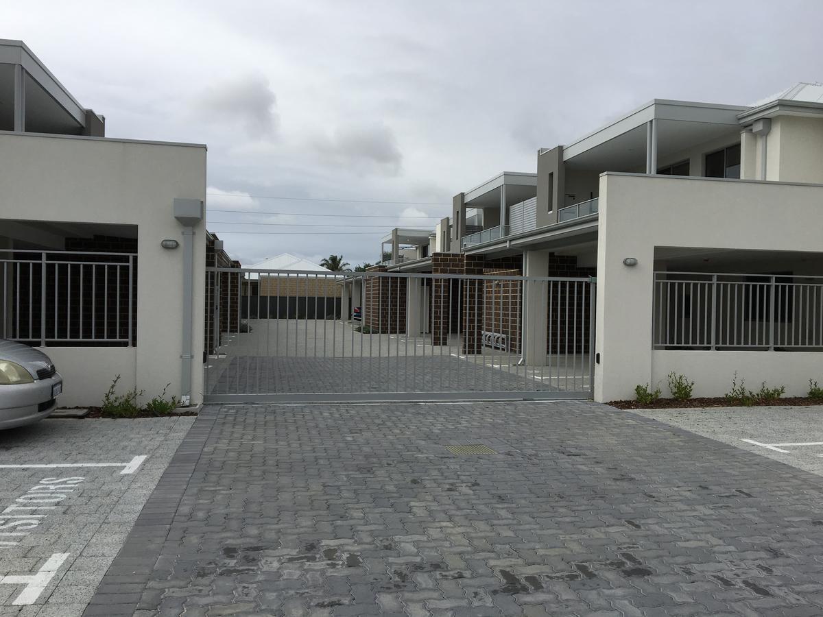 Apartment In Queens Park Perth Dış mekan fotoğraf