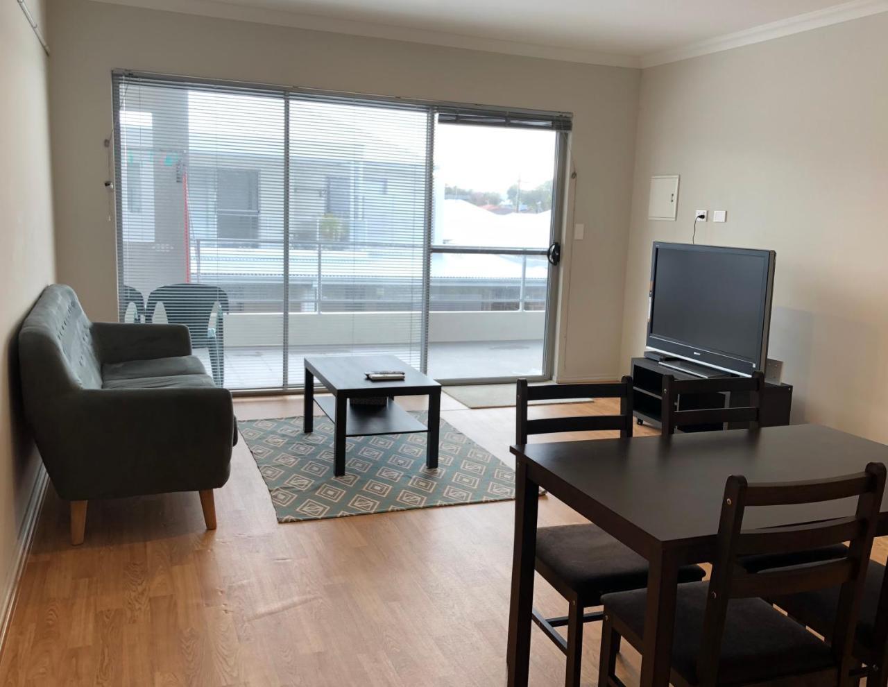 Apartment In Queens Park Perth Dış mekan fotoğraf